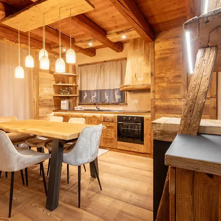 Elva Apartments *